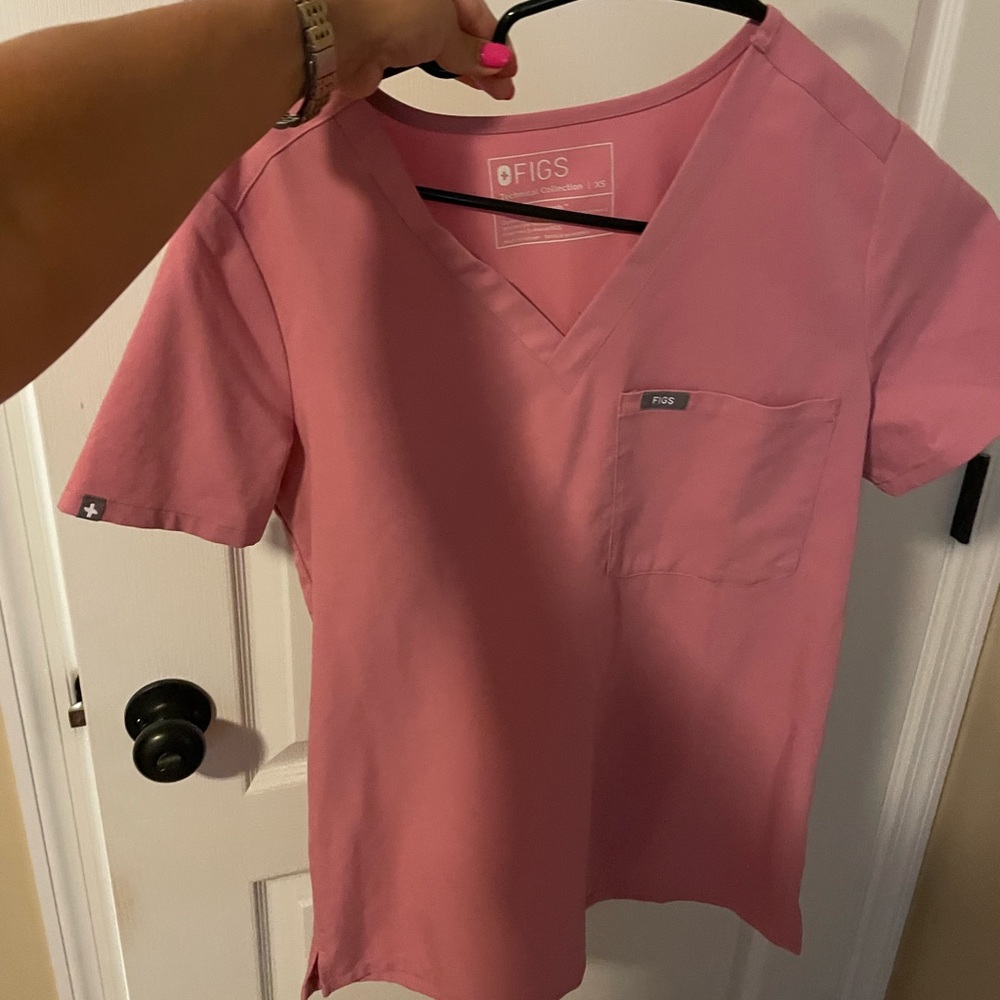 FIGS Chalk Pink Scrub Top